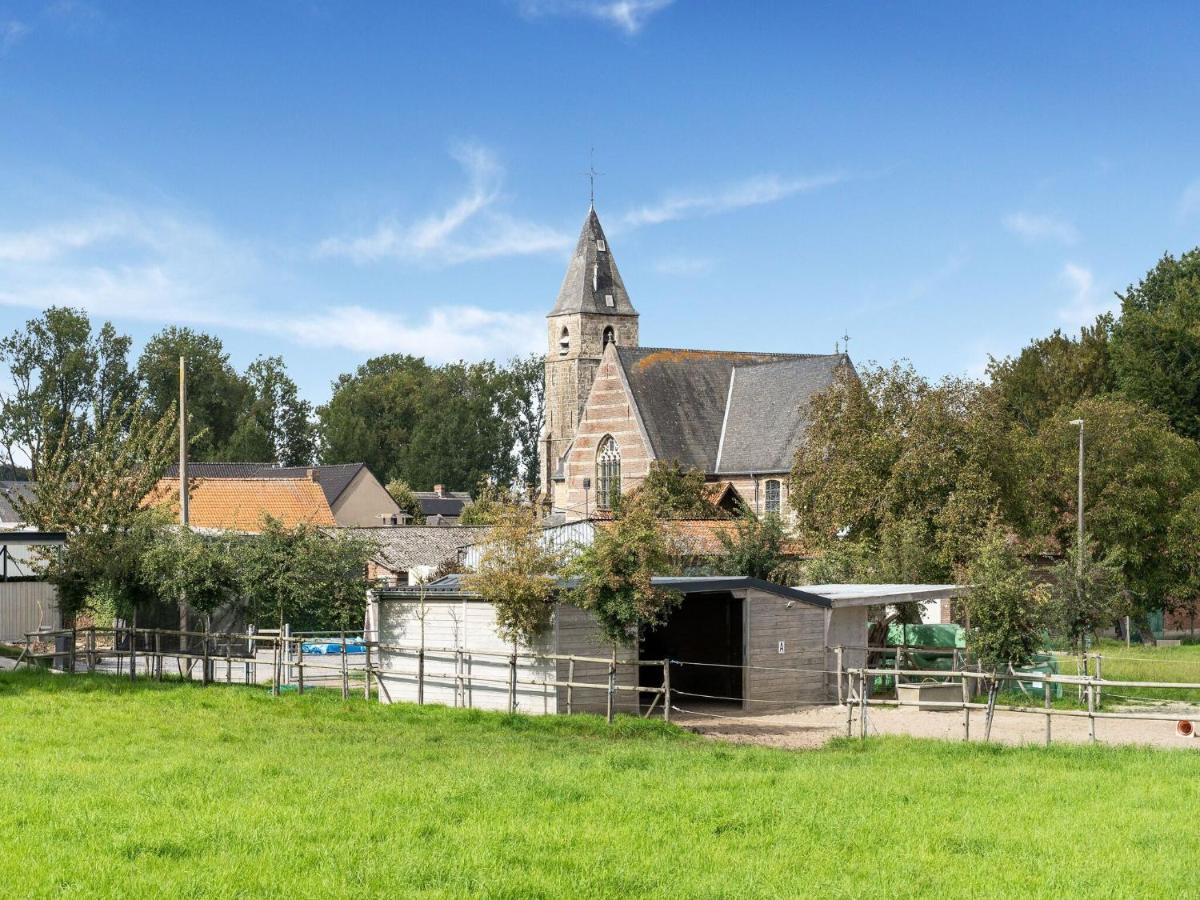 Stunning Holiday Home in Oombergen with Terrace&Garden Zottegem Exterior foto